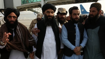 Regresan a Kabul dos líderes