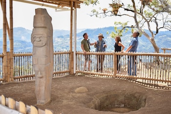 Los montículos funerarios y los espacios ceremoniales dan cuenta de las prácticas culturales de la antigua sociedad que habitó esta región del país -crédito Icanh