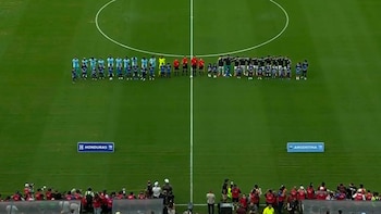 El furcio en la previa del amistoso de la selección argentina: reprodujeron una canción de cumbia en vez del Himno Nacional