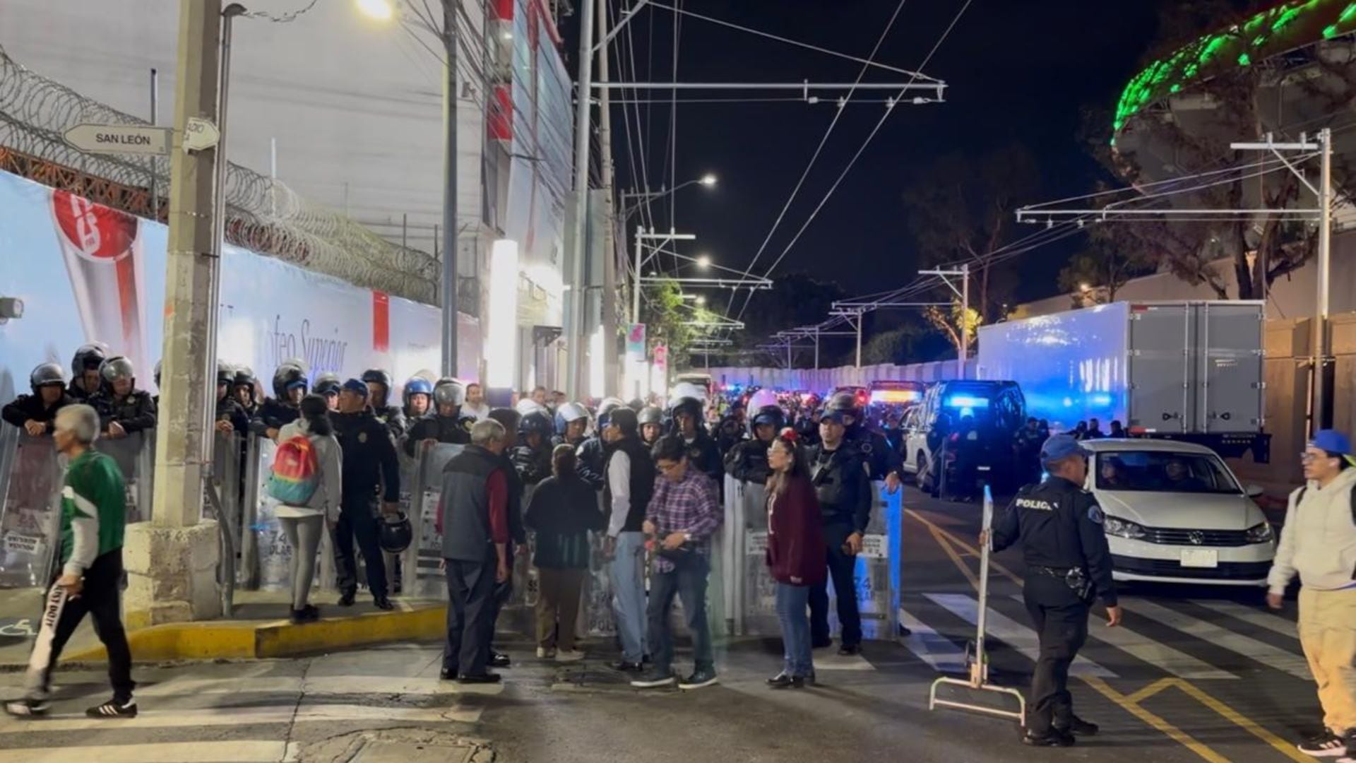 México arranca la jornada mundialista entre cierres viales y protestas en la capital