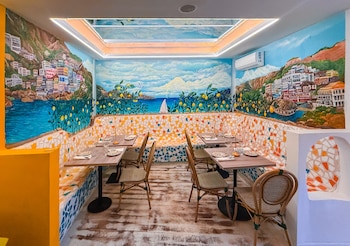 Interior del restaurante Dolce Positano (Cedida)