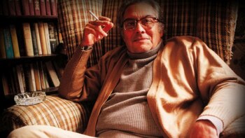 Pensador inquieto y voz aguda