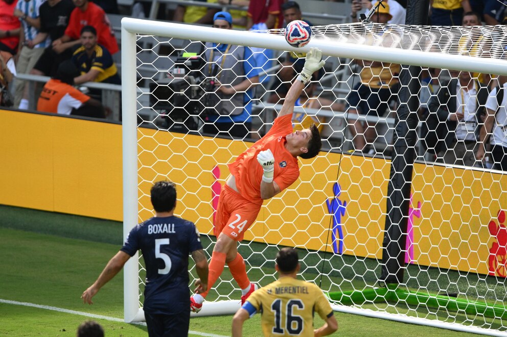 MRLMEKBCUVHAHEFBSVFKJWGNOQ