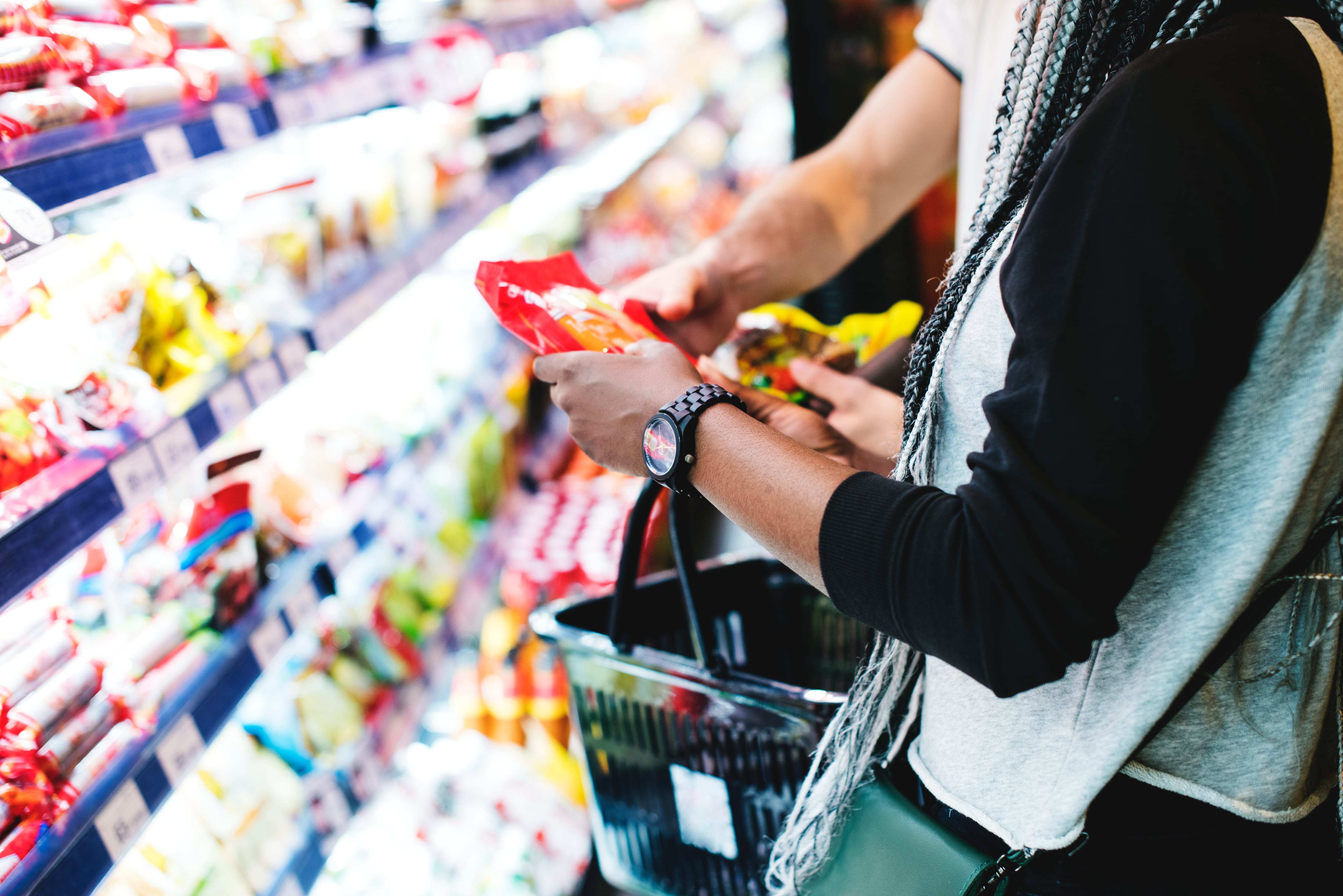 La principal novedad de octubre es la incorporación de Chango Más y Día a los beneficios disponibles con tarjeta de crédito (Freepik)