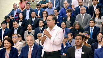 ¿Quiénes son los “hermanos latinoamericanos” de Roberto Sánchez?