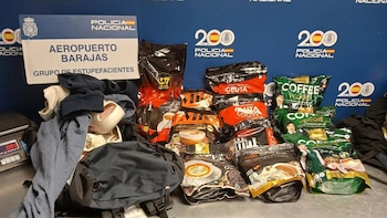 Dos detenidos en Barajas con 18 kilos de heroína ocultos en paquetes de café