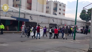 Manifestación (@OVIALCDMX)