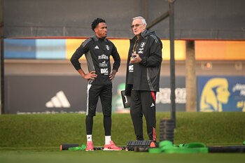 Jorge Fossati aseguró que mantendrá la base de Perú para el duelo contra Paraguay. (La Bicolor)