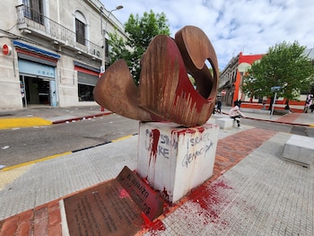 vandalizaron monumento judío en Montevideo