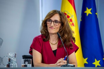 La ministra de Sanidad, Mónica García, durante la rueda de prensa posterior al Consejo de Ministros. (Ministerio de Sanidad)
