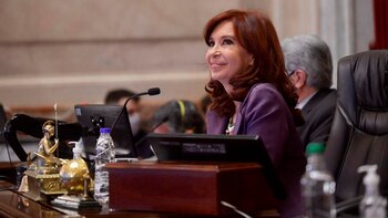 Cristina Kirchner, al frente de