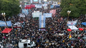 Fuertes críticas al Gobierno y un pedido a la Corte: qué dice el documento que leyeron en la Marcha Federal Universitaria