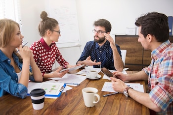 Muchas personas experimentan ansiedad o