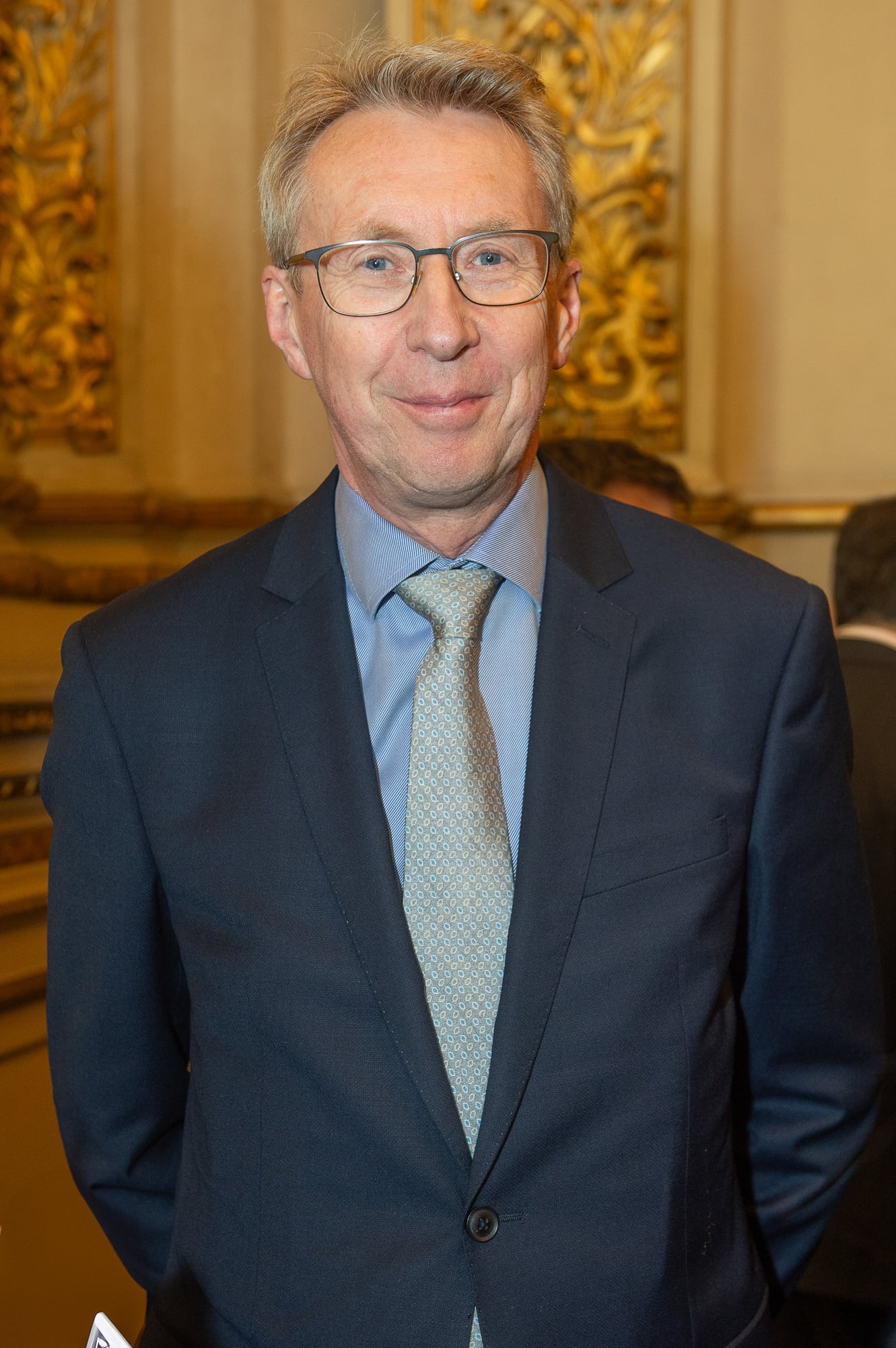 El embajador de Suecia, Torsten Sven Ericsson