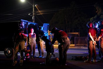 Arrestaron a 27 personas en