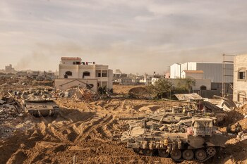 El ataque que Irán lanzó contra Israel crea incertidumbre militar y una oportunidad diplomática - New York Times