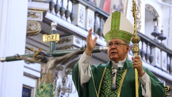 Cardenal fue interceptado por el