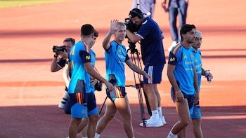 Dani Olmo: "Luis de la Fuente y Hansi Flick son dos entrenadores muy ambiciosos"