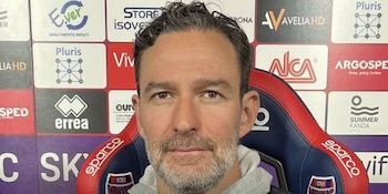 El asistente Tommaso Chiecchi asumirá como nuevo entrenador, en busca de revertir la crisis deportiva del equipo (Instagram/@virtusverona)