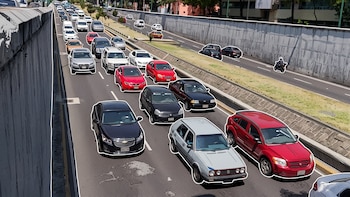 Hoy No Circula del 15 de septiembre: Evita multas y checa qué autos descansan en CDMX y Edomex por el Grito de Independencia