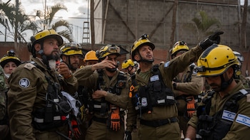La delegación humanitaria Israelí a Colombia continúa asistiendo