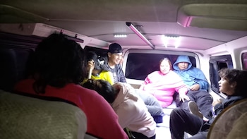 Los cuerpos de socorro rescataron a nueve niños y cinco adultos en el sector de la Cruz de los Vados, en San Pedro Ayampuc.