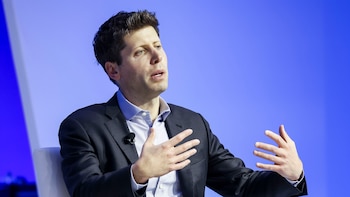 Sam Altman pide democratizar la IA: “El poder no puede estar concentrado en unos pocos”