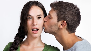 Día Internacional del Beso Robado: desde cuándo y por qué se celebra este día