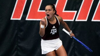 Lucciana Pérez conquista el número uno del tenis universitario de EE. UU. con un 2026 arrollador: 19 victorias y un solo set cedido