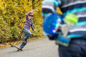 ILUSTRACIÓN - Hasta determinada edad