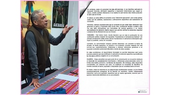 Carlos Álvarez, un hombre de edad avanzada con chaleco, habla mientras gesticula. Al fondo, un póster con la palabra "A.N.T.A.U.R.O." y un documento