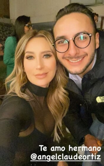 Geraldine junto a su hermano,