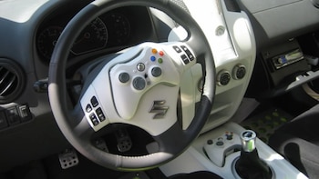 Antes de los autos inteligentes, ya existía un coche con dos Xbox 360 integradas