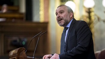 Junts insiste en cuestionar la