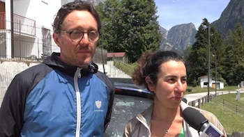 “Totalmente exhaustos, pero aliviados”: una pareja sobrevive cinco días hasta su rescate en las Dolomitas con agua de un arroyo y hierbas silvestres