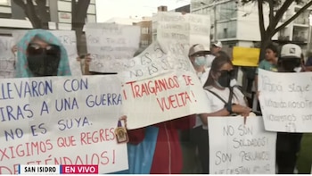 Peruanos en la guerra: Platón en exteriores de la embajada de Rusia por compatriotas enviados al conflicto con Ucrania