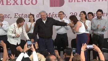 Tundieron a la alcaldesa de