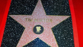 Tim Burton recibe su estrella