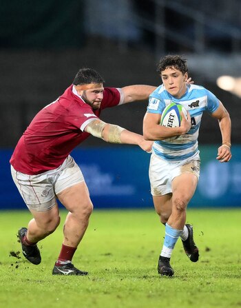 Agustín Moyano escapa a la