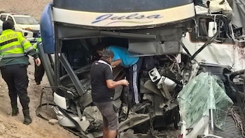 Tragedia en la Panamericana Sur: choque múltiple en Camaná deja varios heridos y fallecidos