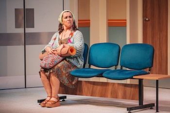 Malena Guinzburg asumió su rol en Casual como un desafío actoral, fuera de su zona de confort del stand up