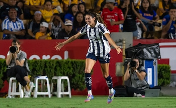 Imagen de archivo de Christina