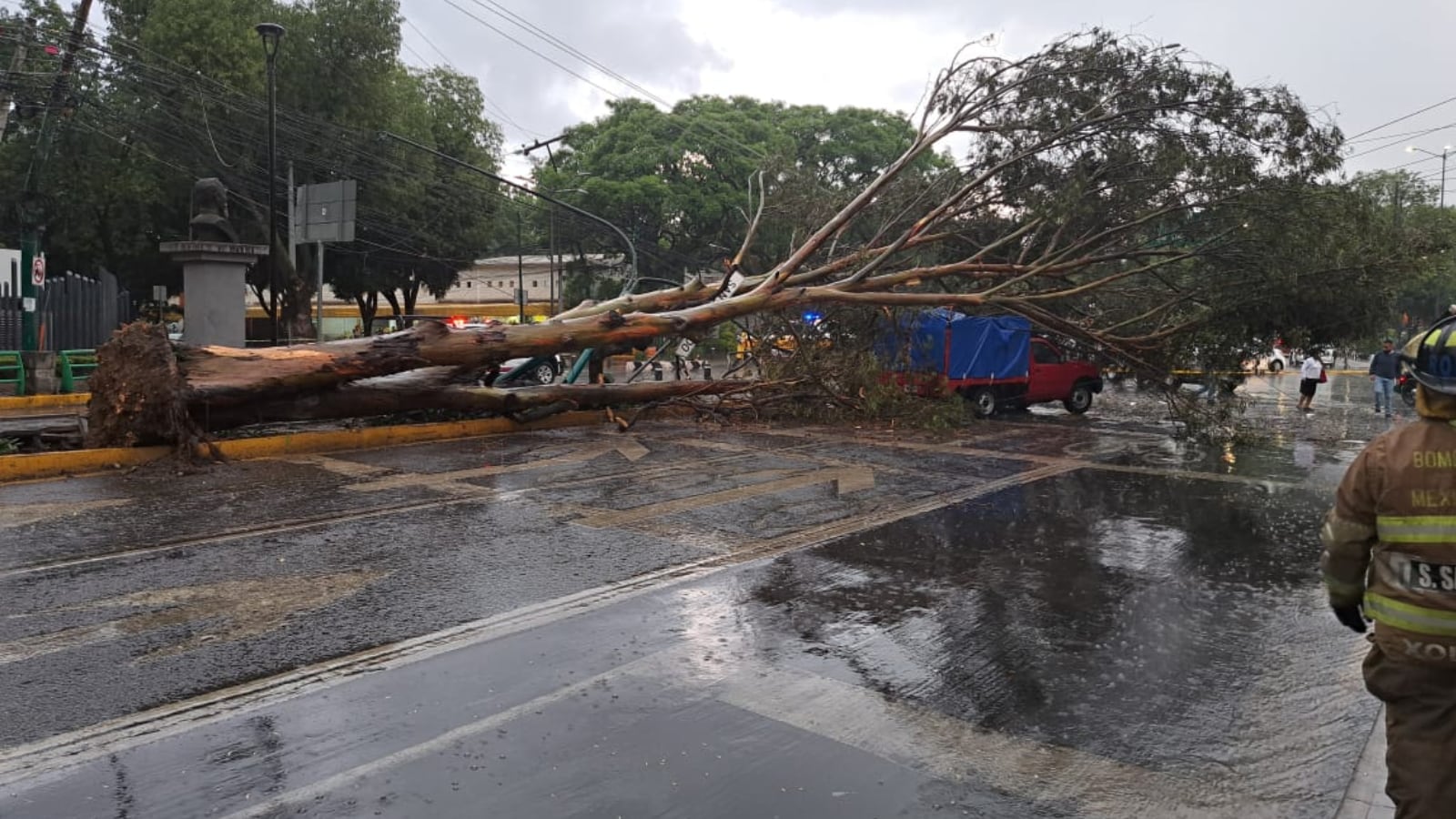 Vientos fuertes afectarán el norte del país este miércoles. @SGIRPC_CDMX