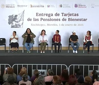 Hoy hubo entrega de tarjetas