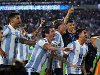 Cristian Romero, Exequiel Palacios, Enzo