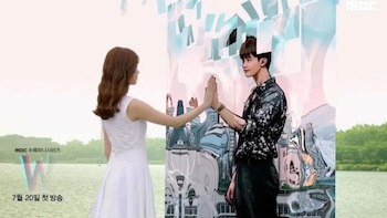 W es una historia que