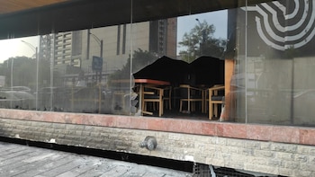 Incendio en hotel Segovia, CDMX.