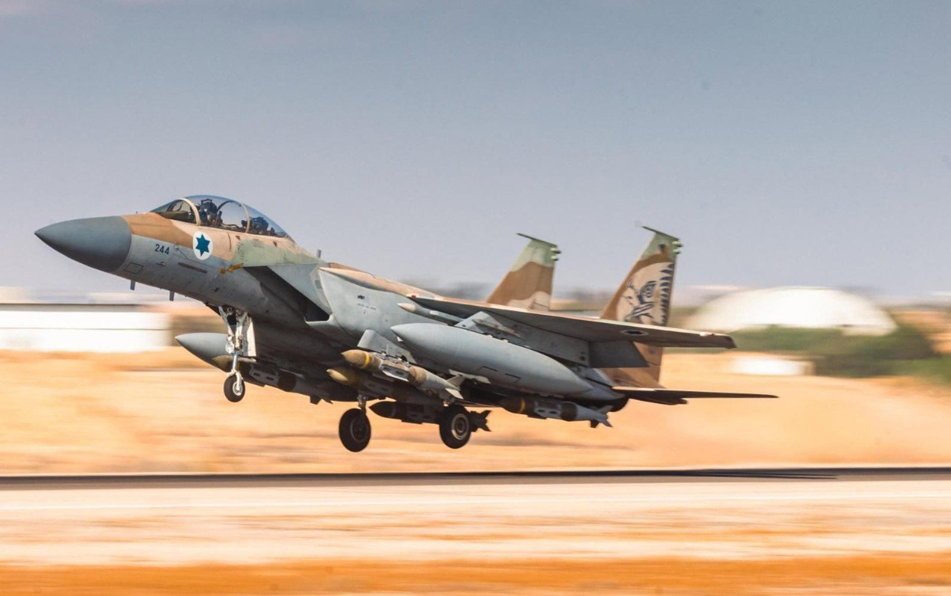 05/05/2025 Un avión de combate F-15 israelí despegando para bombardear objetivos hutíes en Hodeida, YemenPOLITICA ORIENTE PRÓXIMO ASIA ORIENTE PRÓXIMO ASIA ISRAEL YEMENFUERZAS ARMADAS DE ISRAEL