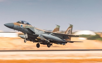 05/05/2025 Un avión de combate F-15 israelí despegando para bombardear objetivos hutíes en Hodeida, Yemen
POLITICA ORIENTE PRÓXIMO ASIA ORIENTE PRÓXIMO ASIA ISRAEL YEMEN
FUERZAS ARMADAS DE ISRAEL