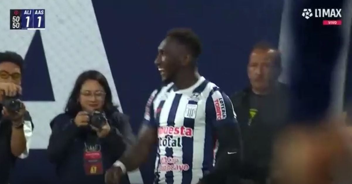 Eryc Castillo anotó insólito gol para su doblete en Alianza Lima vs Alianza Atlético por Torneo Clausura 2026.